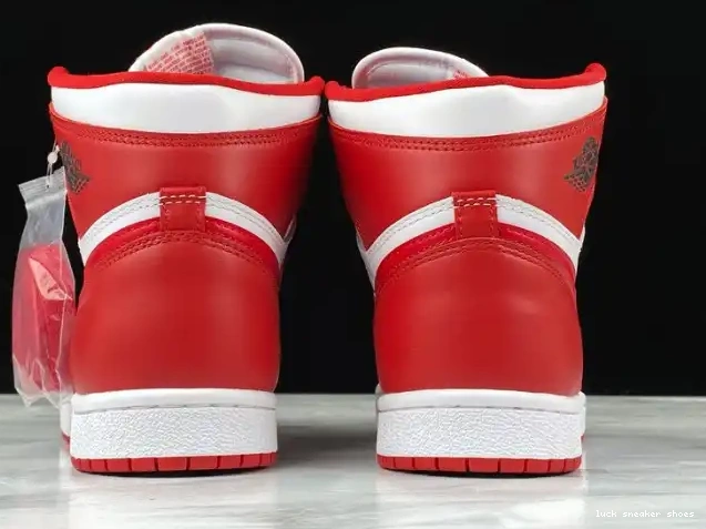 Rep LUCY Beginnings' '85 OG 1 CQ4921-601 Jordan 'New Retro Air High 0609